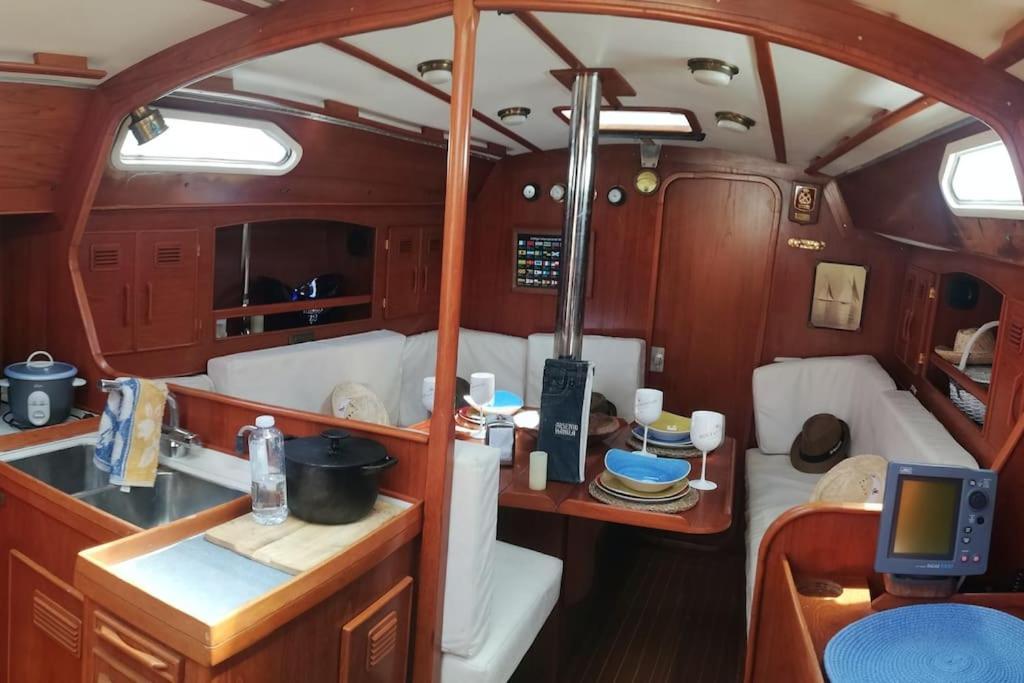 Boat-Apartamento Flotante Cadiz.. La Juanita Arroyo Eksteriør billede